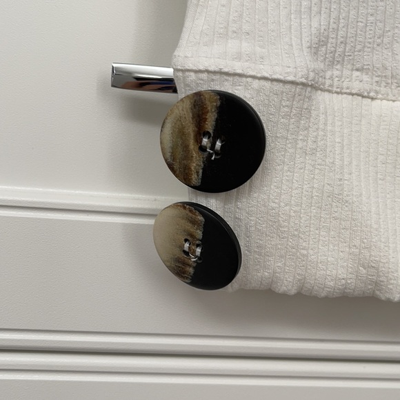 Zara Knit Crop Top with Buttons - Picture 2 of 5